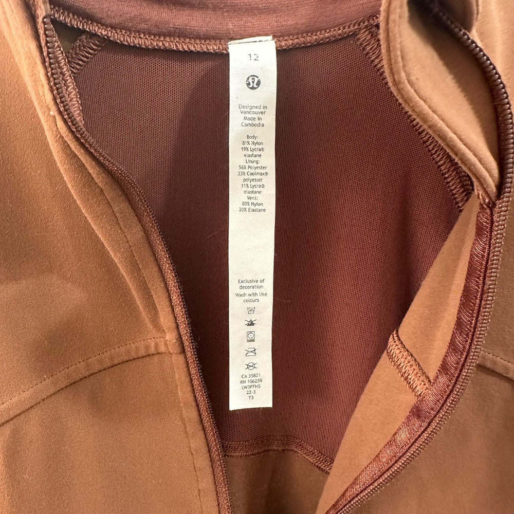 Lululemon Nulu Define crop jacket - Picture 3 of 5